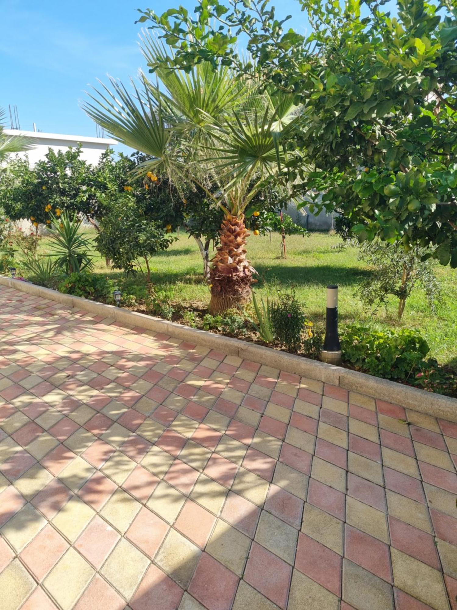 Vila Megi-Rent Room Vlorë Esterno foto