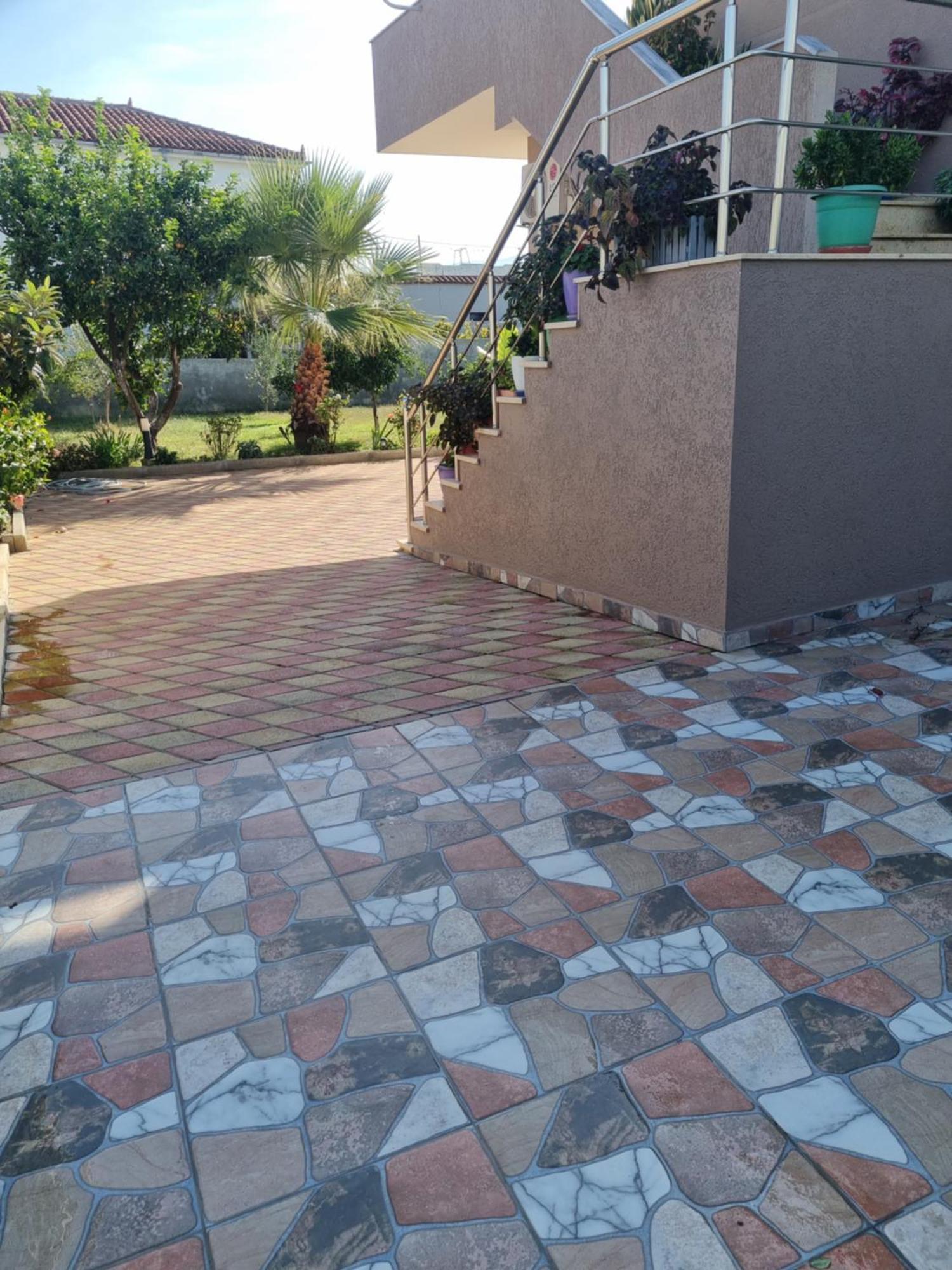 Vila Megi-Rent Room Vlorë Esterno foto